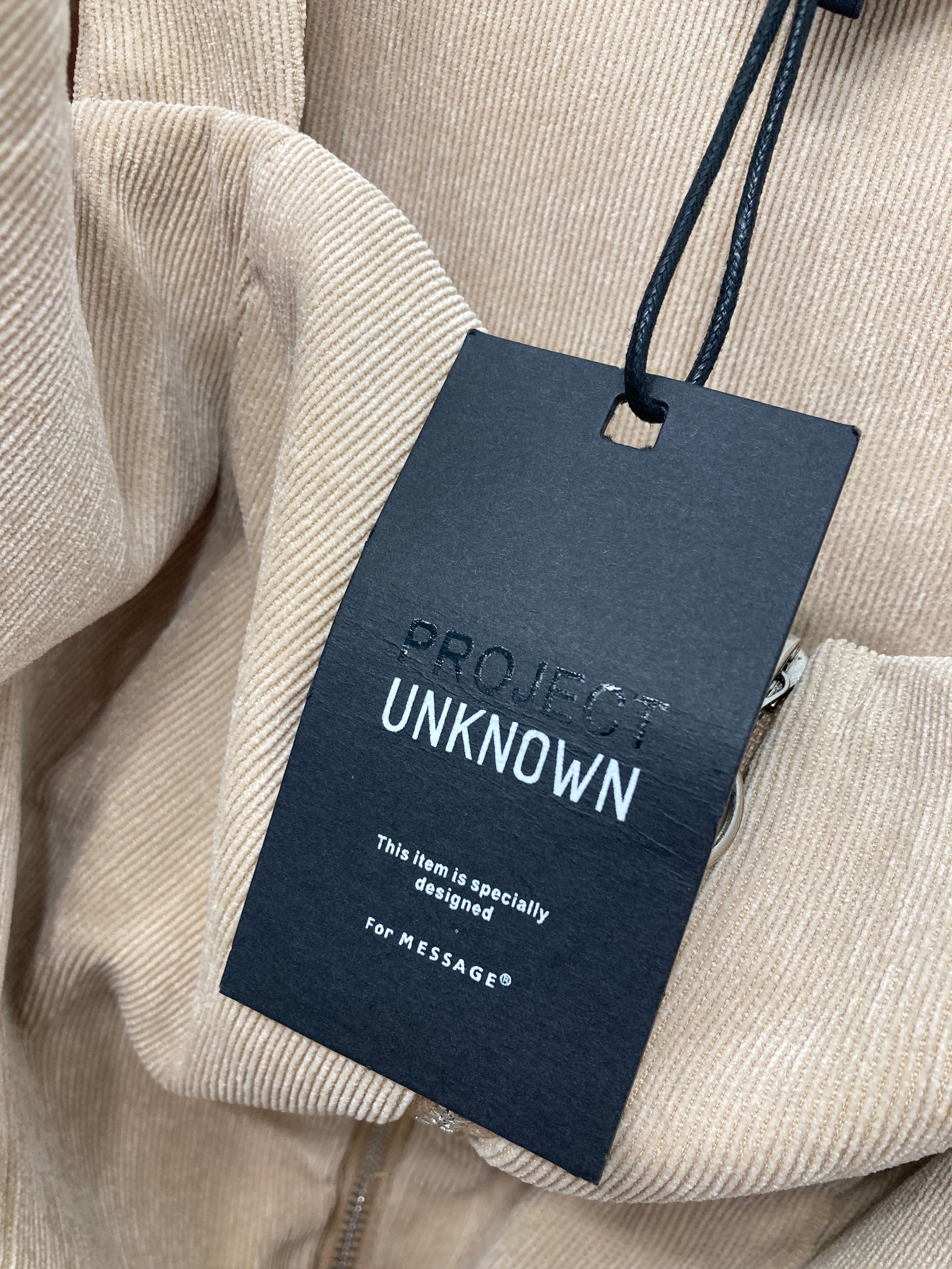 Message Project Unknown Kjole